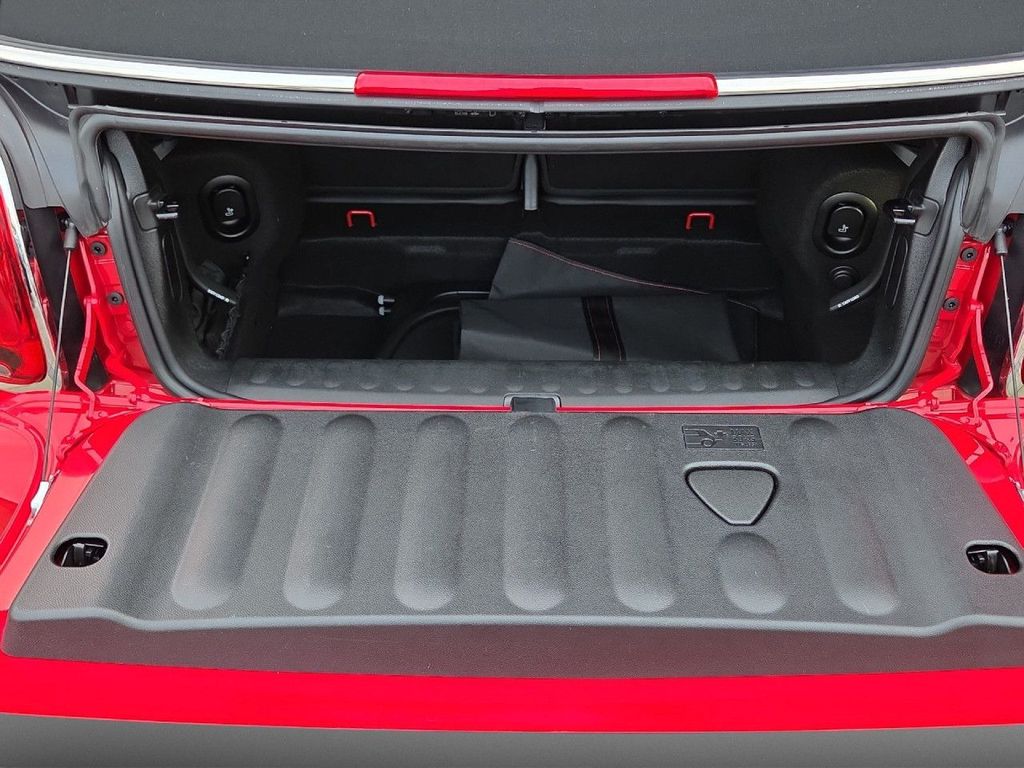 MINI Cooper Cabrio 2021