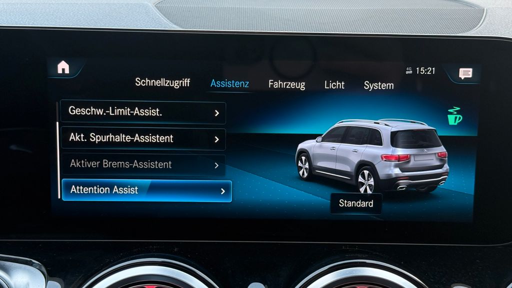 Mercedes-Benz GLB 200 2023