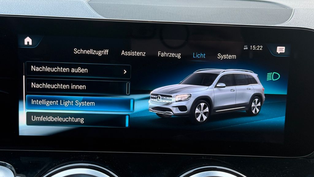 Mercedes-Benz GLB 200 2023