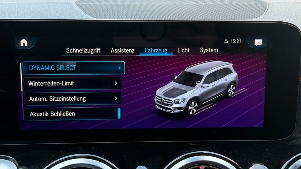 Mercedes-Benz GLB 200 2023