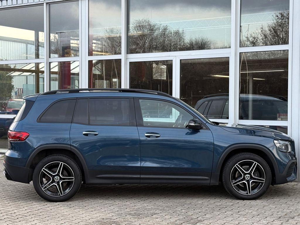 Mercedes-Benz GLB 200 2023