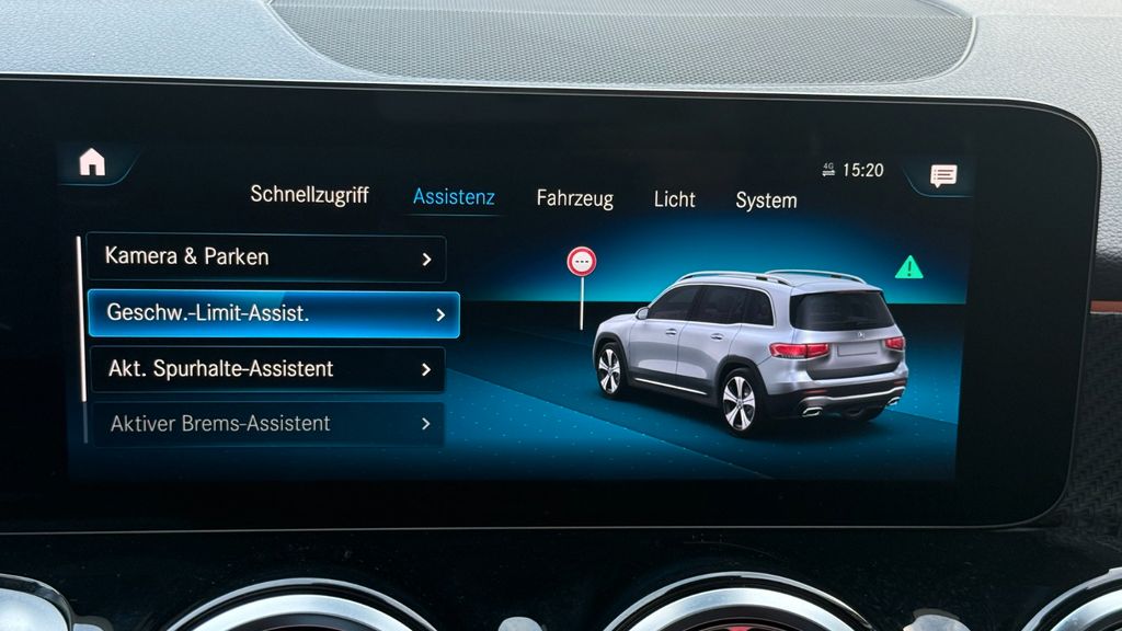 Mercedes-Benz GLB 200 2023