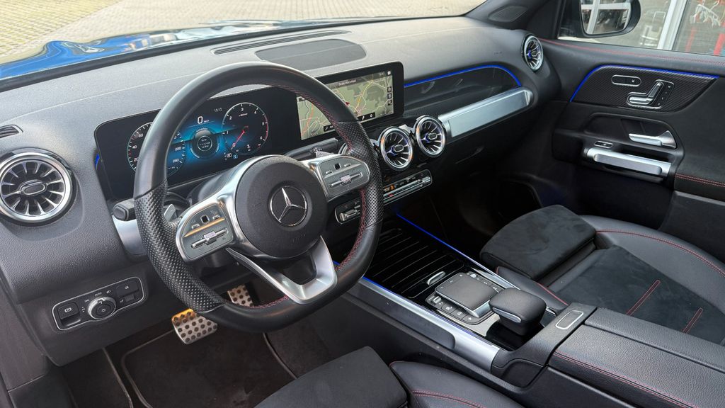 Mercedes-Benz GLB 200 2023