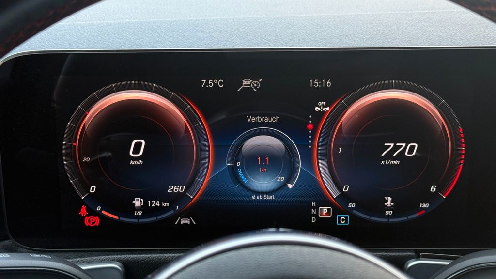 Mercedes-Benz GLB 200 2023