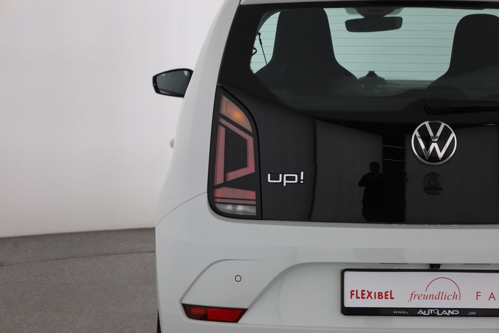 Volkswagen up! 2022