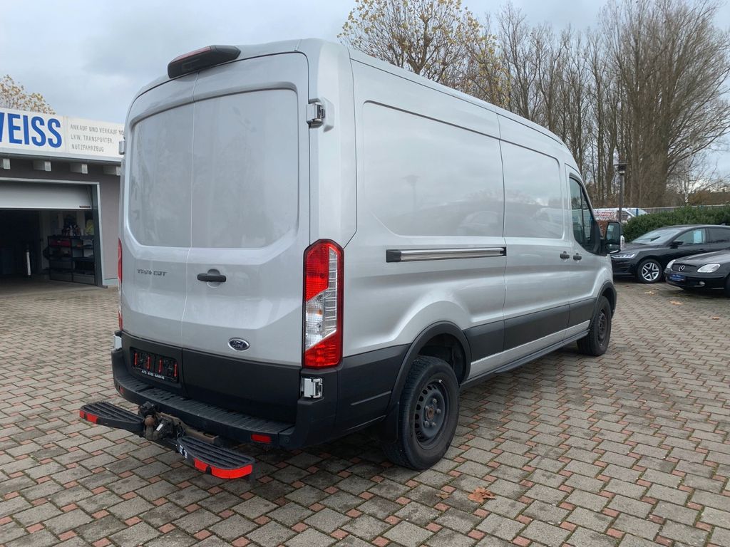 Ford Transit 2021