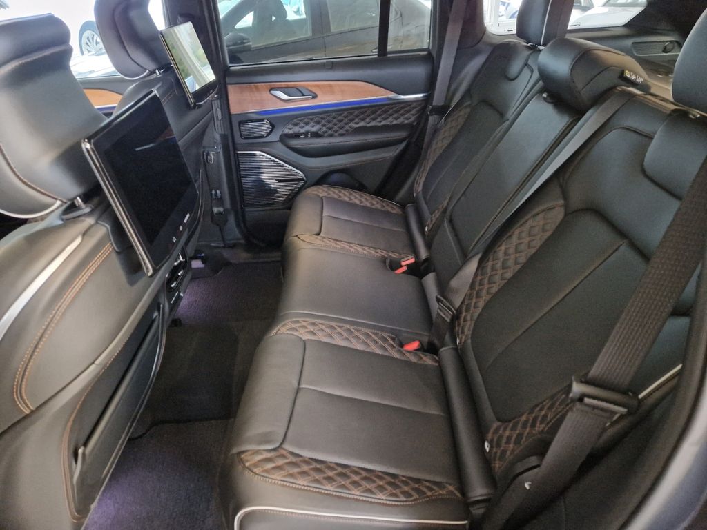 Jeep Grand Cherokee 2024