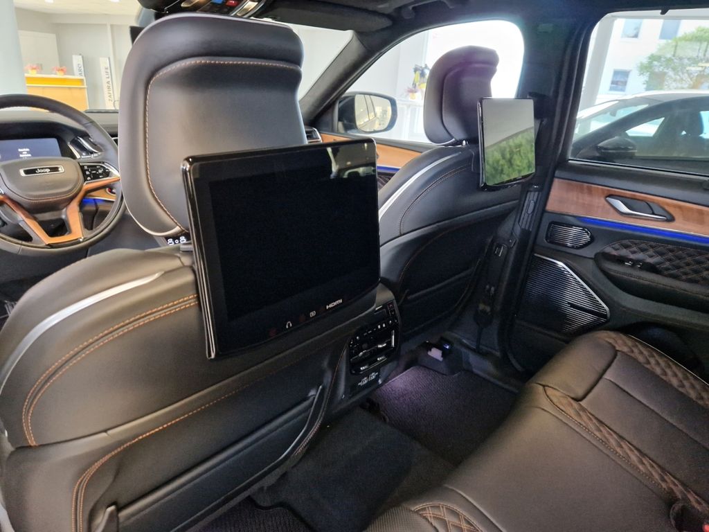 Jeep Grand Cherokee 2024