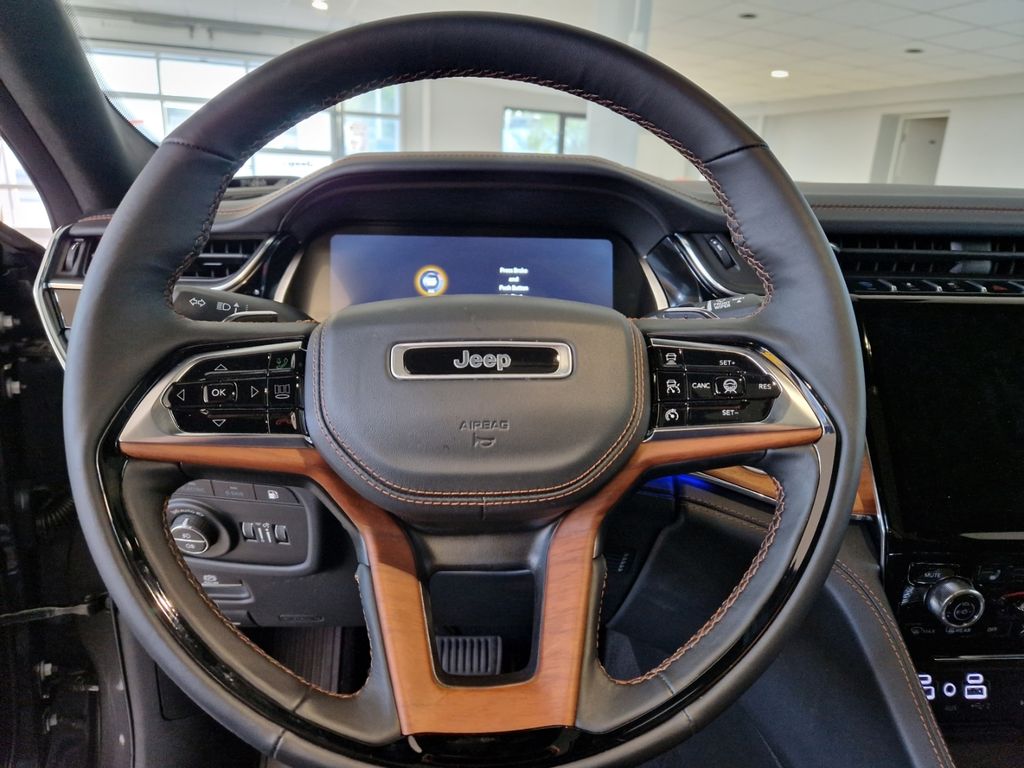 Jeep Grand Cherokee 2024