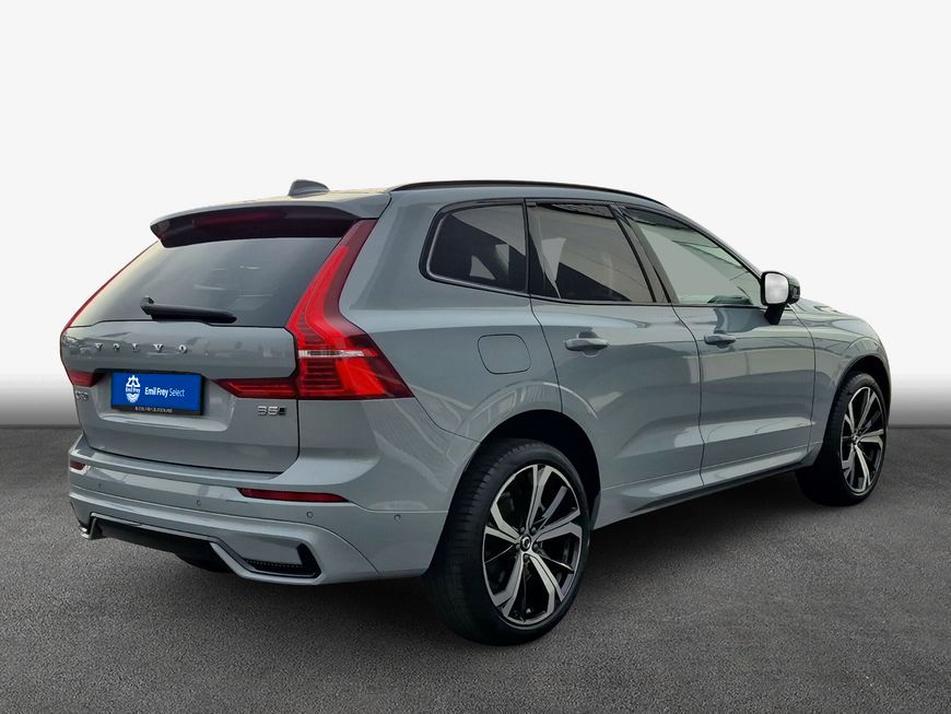 Volvo XC60 2025