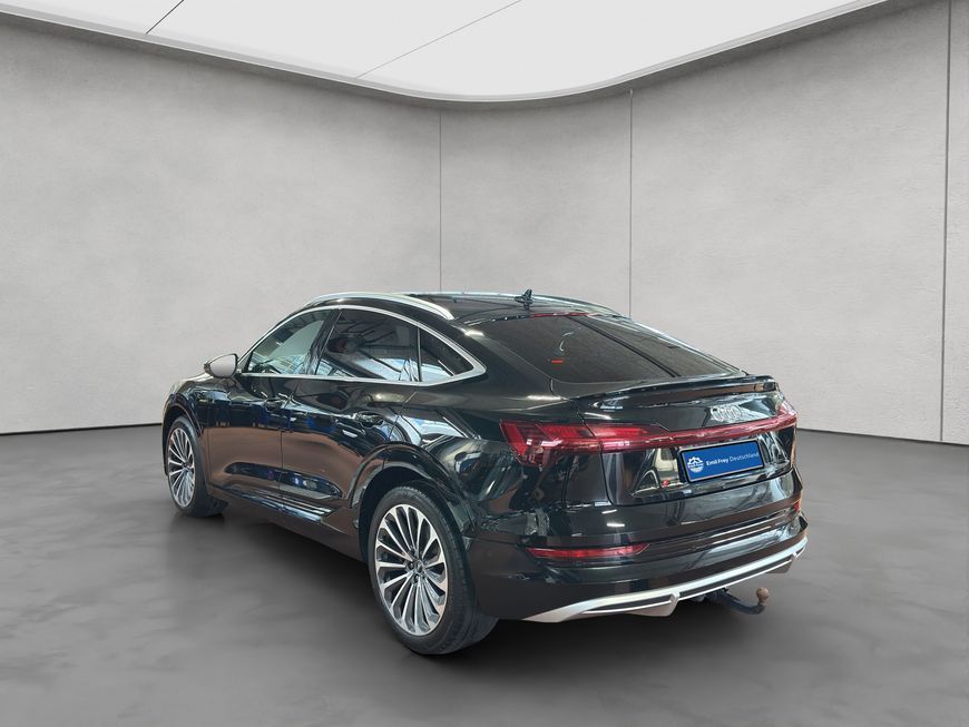 Audi e-tron 2022