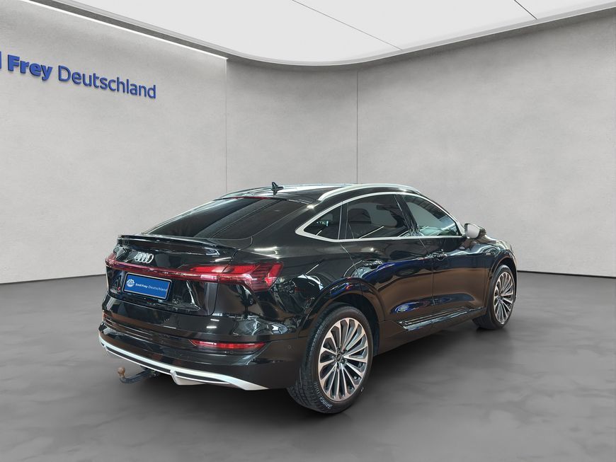 Audi e-tron 2022