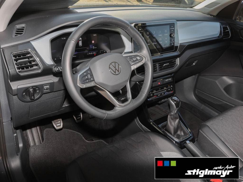 Volkswagen T-Cross 2024