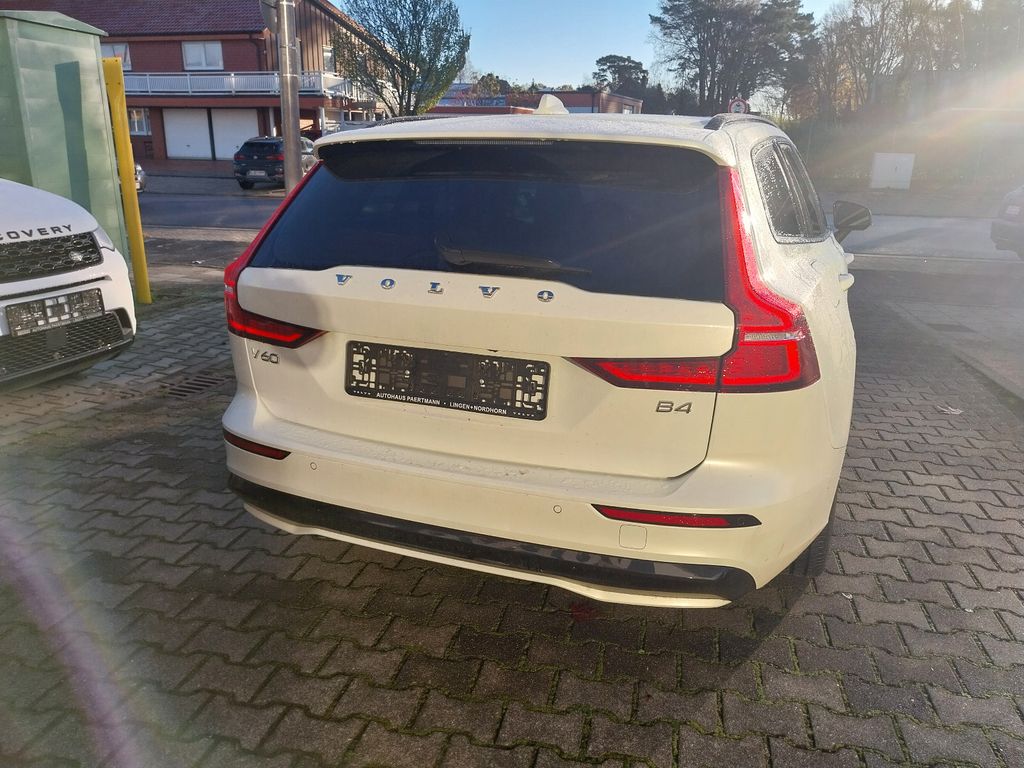 Volvo V60 2024
