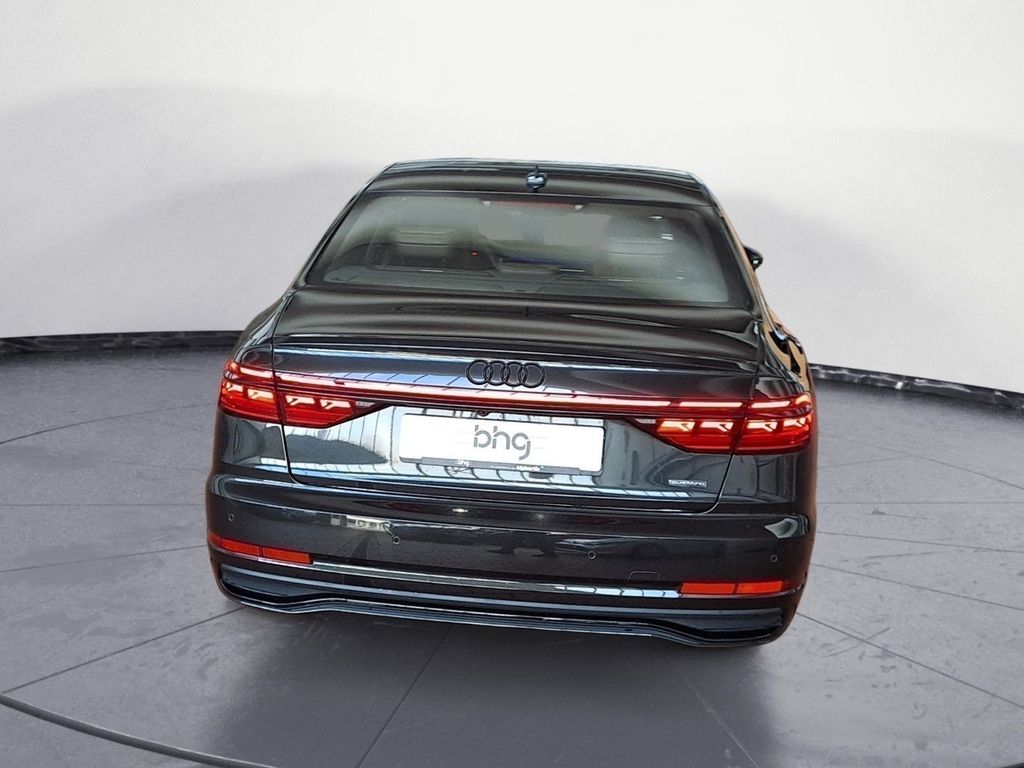 Audi A8 2022