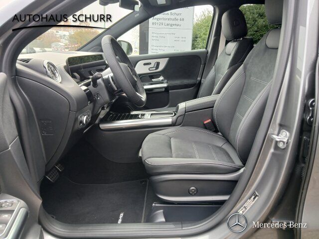 Mercedes-Benz GLA 200 2025