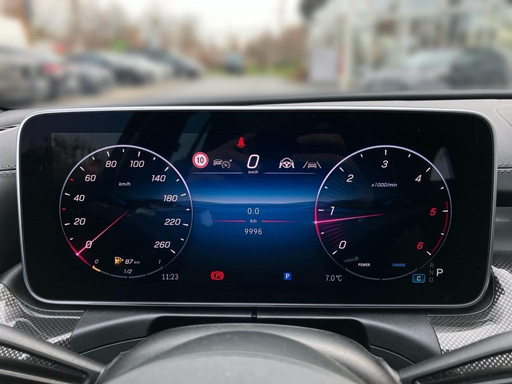 Mercedes-Benz C 300 2025