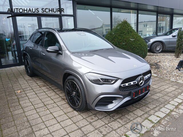 Mercedes-Benz GLA 200 2025