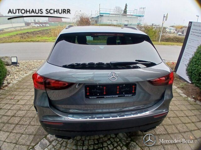 Mercedes-Benz GLA 200 2025