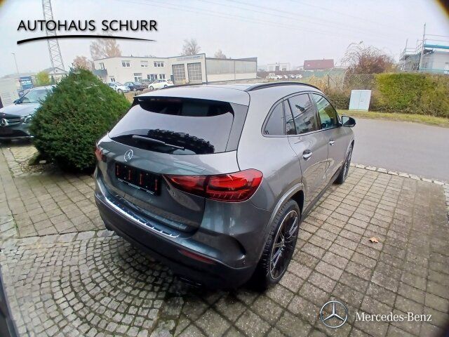 Mercedes-Benz GLA 200 2025