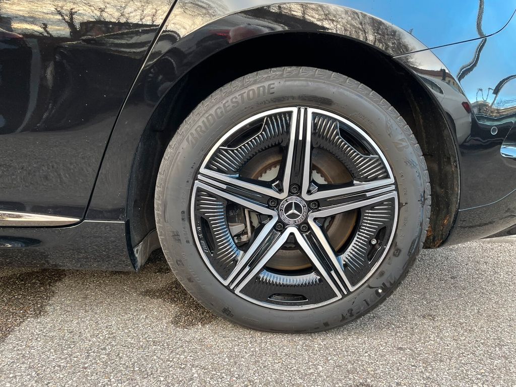 Mercedes-Benz EQE 2024