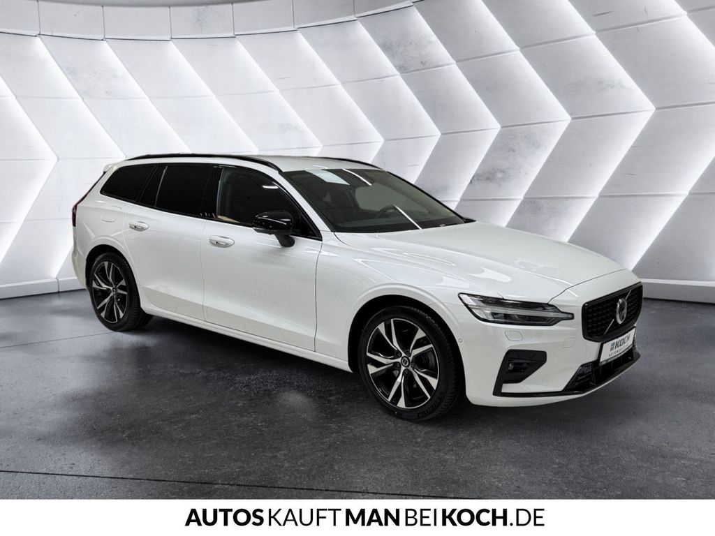 Volvo V60 2025