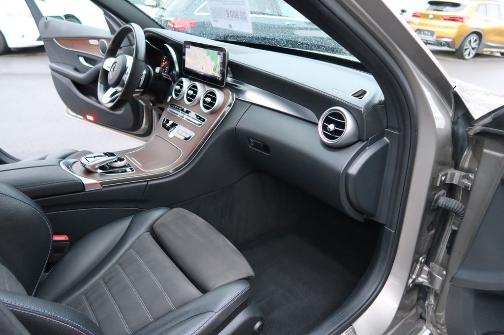 Mercedes-Benz C 220 2021