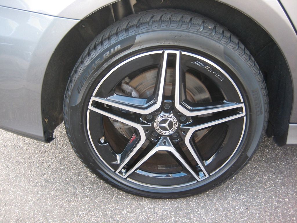 Mercedes-Benz A 250 2022