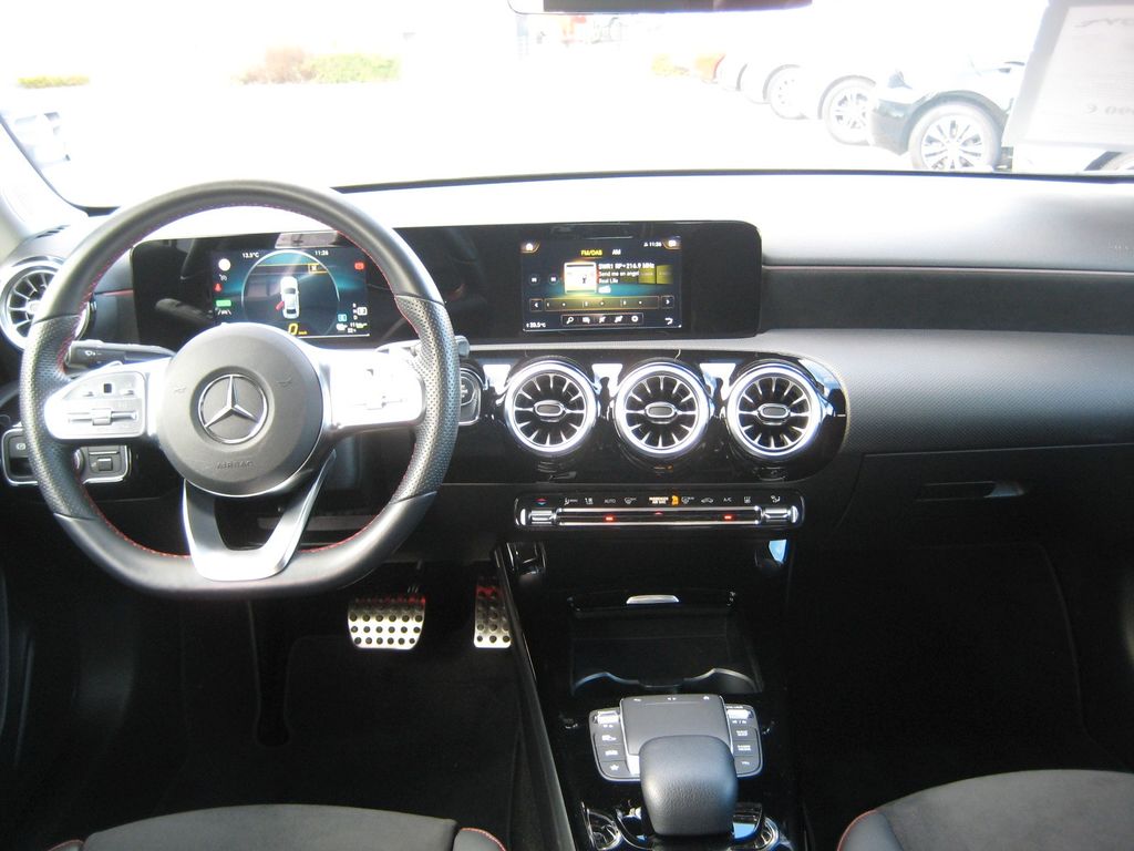 Mercedes-Benz A 250 2022