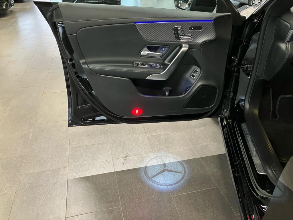 Mercedes-Benz CLA 200 2025