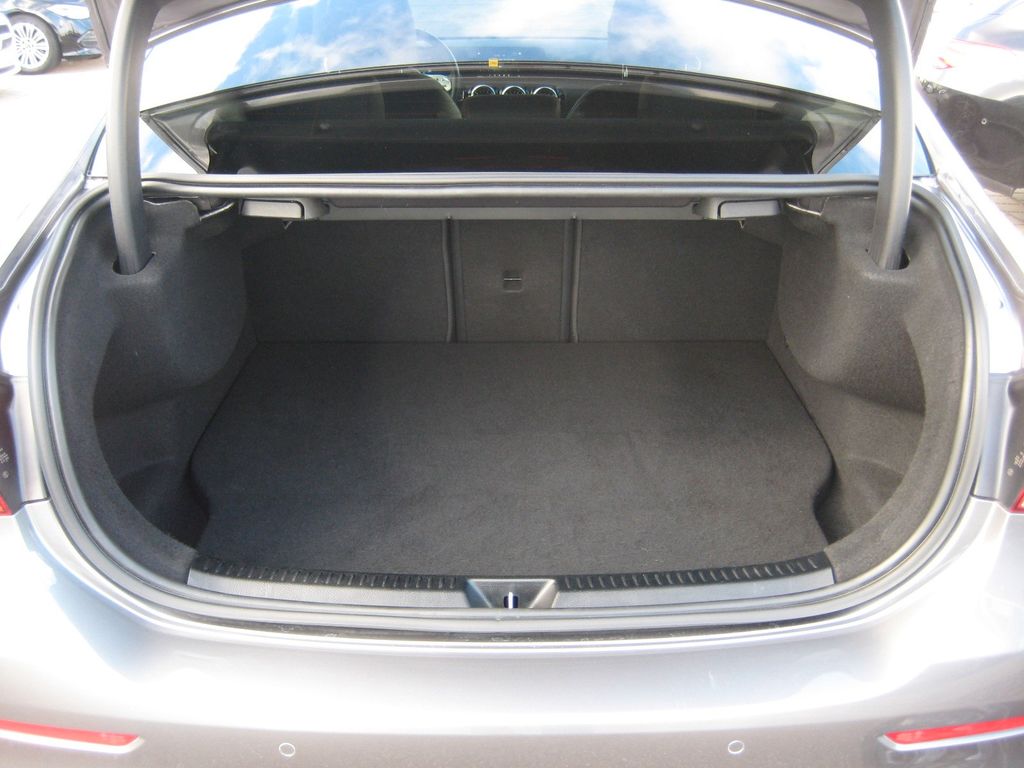 Mercedes-Benz A 250 2022