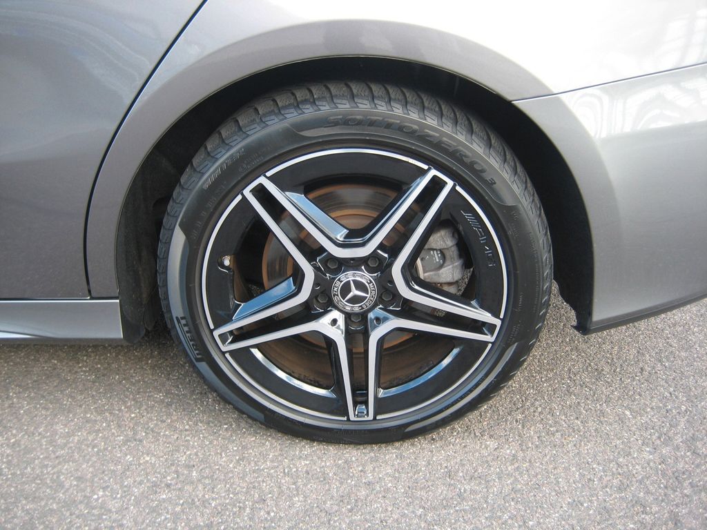 Mercedes-Benz A 250 2022