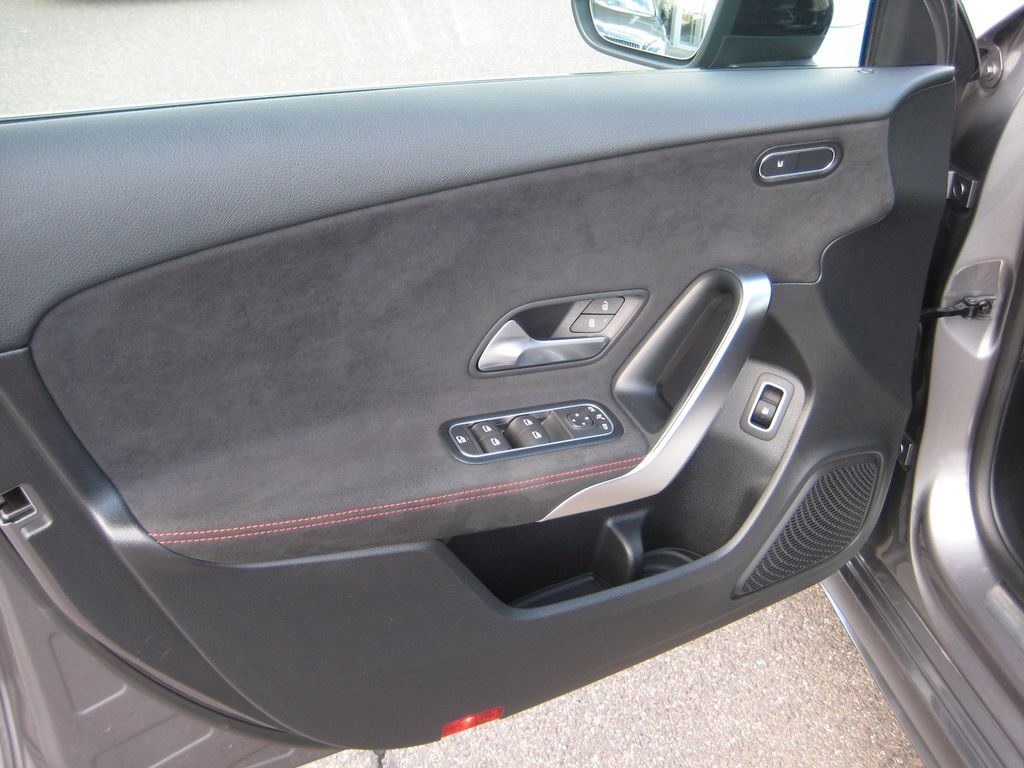 Mercedes-Benz A 250 2022