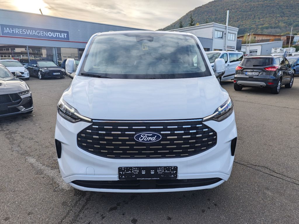 Ford Tourneo Custom 2024