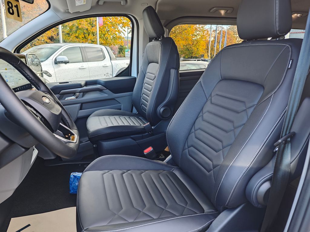 Ford Tourneo Custom 2024