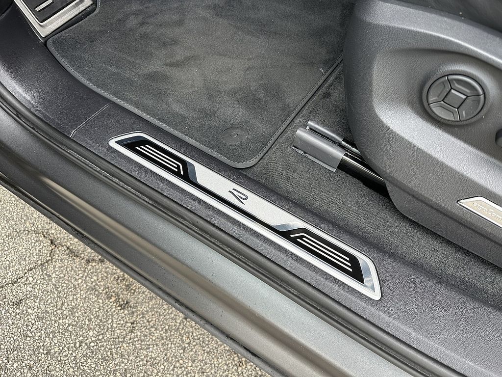 Volkswagen Touareg 2025
