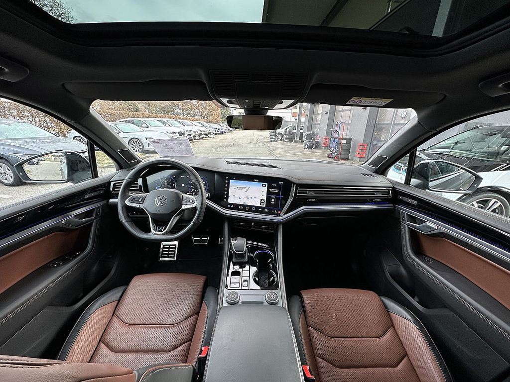 Volkswagen Touareg 2025