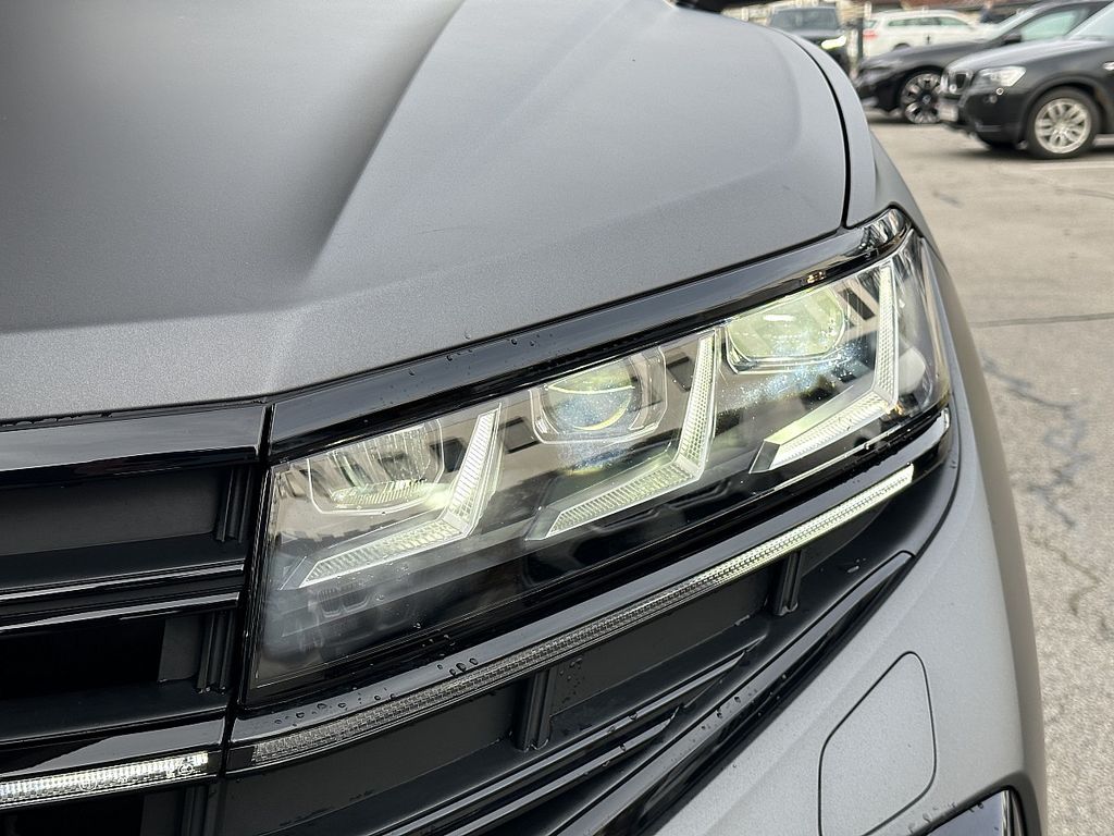 Volkswagen Touareg 2025