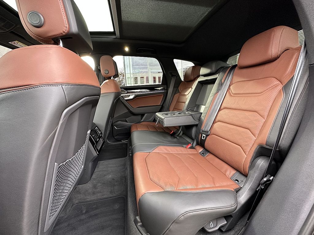 Volkswagen Touareg 2025