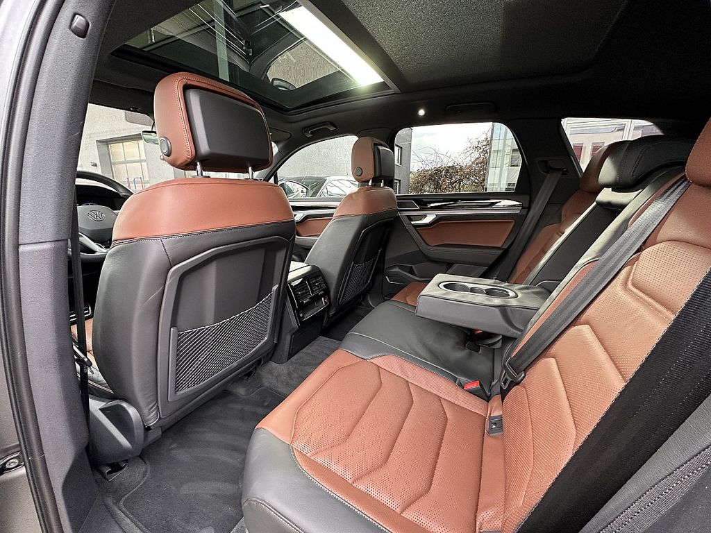 Volkswagen Touareg 2025