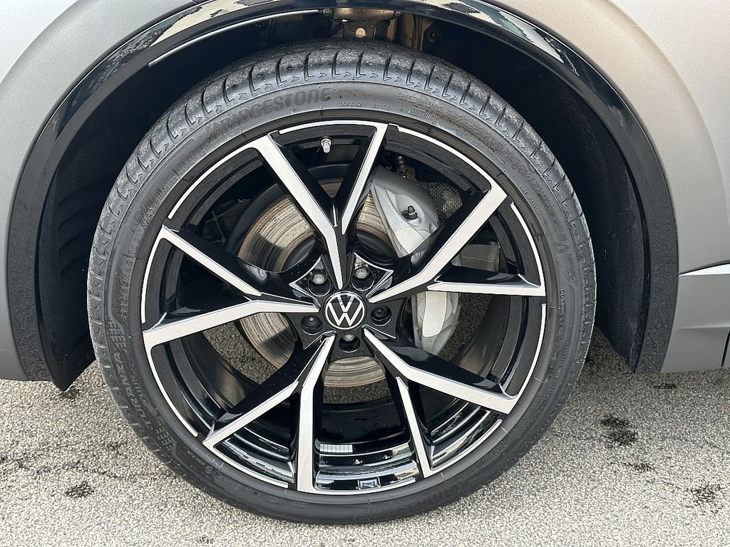 Volkswagen Touareg 2025