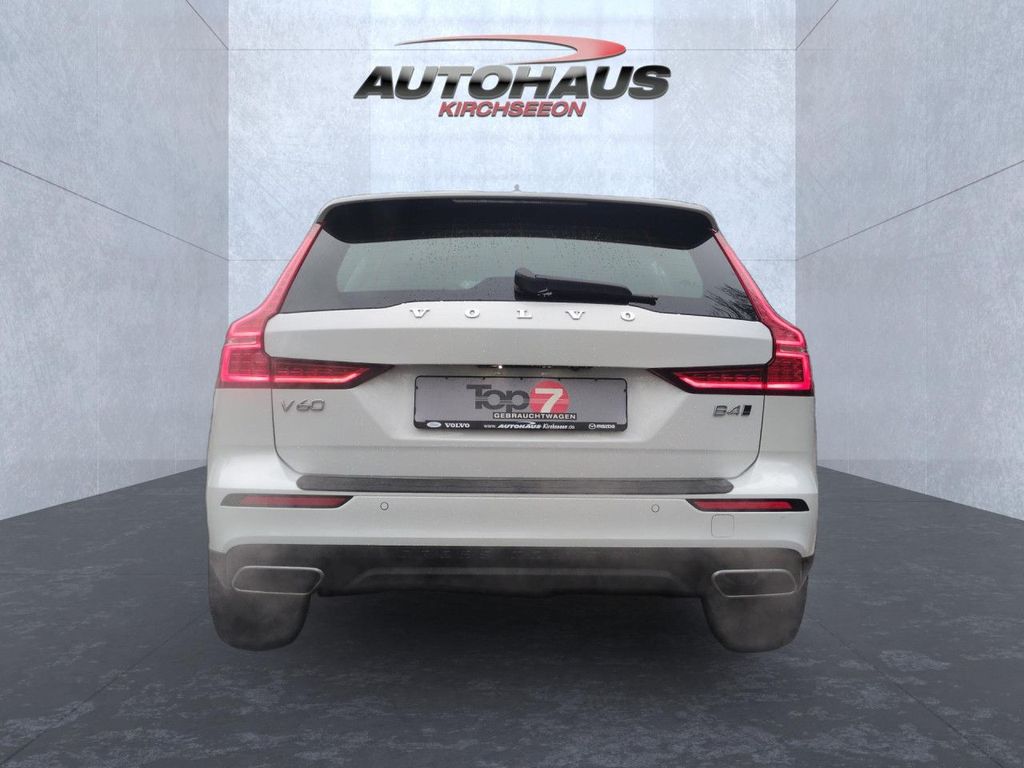 Volvo V60 Cross Country 2021