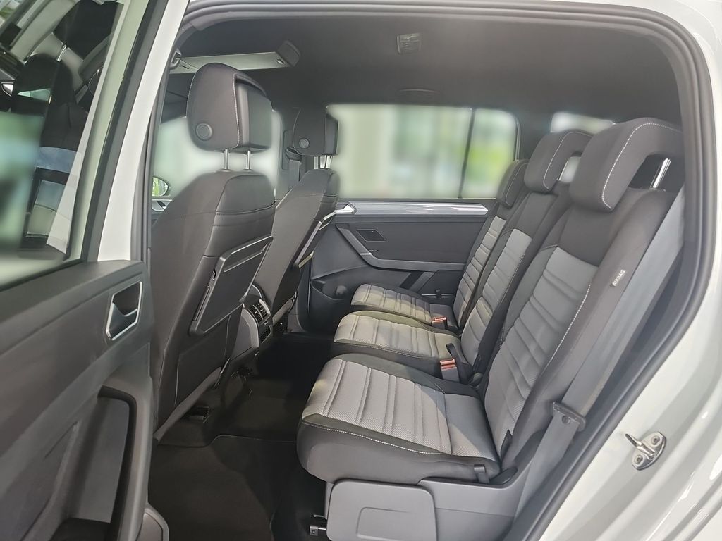 Volkswagen Touran 2025