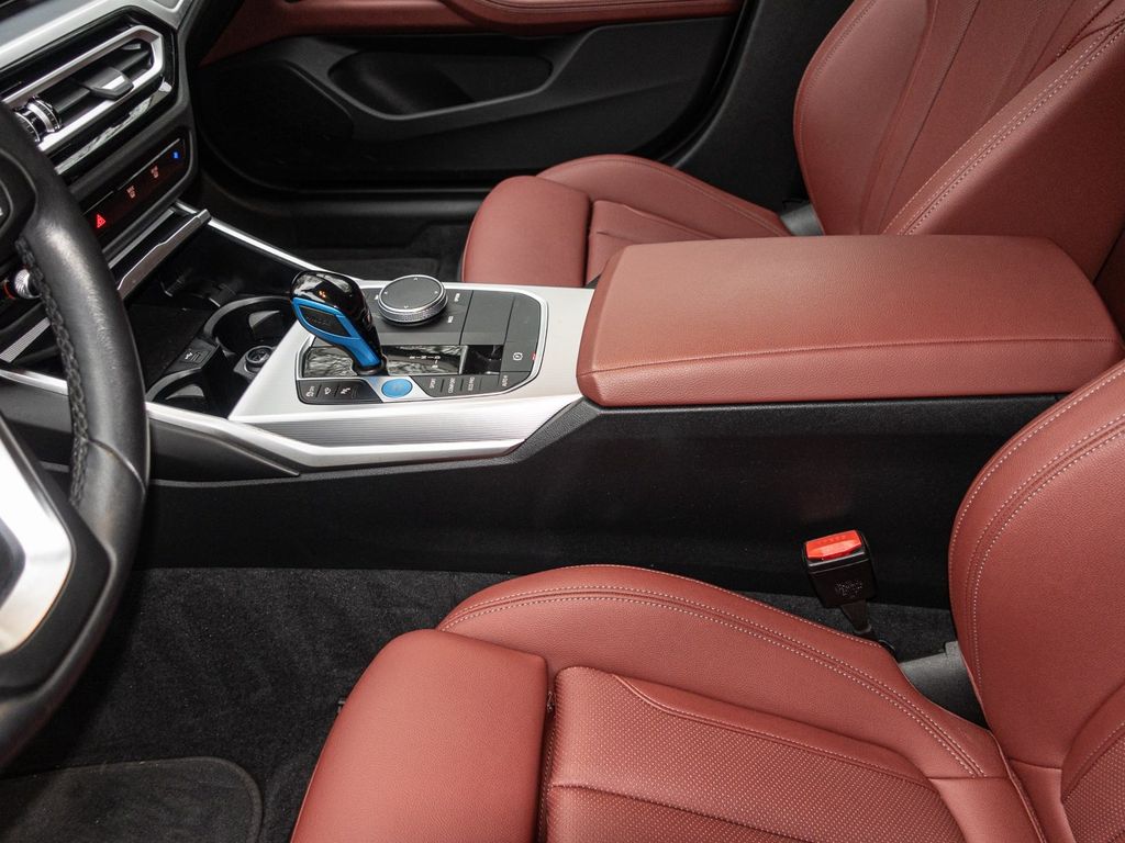 BMW i4 2023