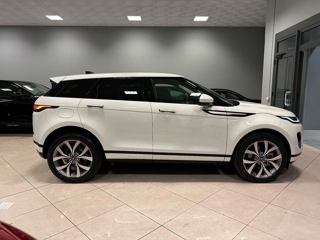 Land Rover Range Rover Evoque 2022