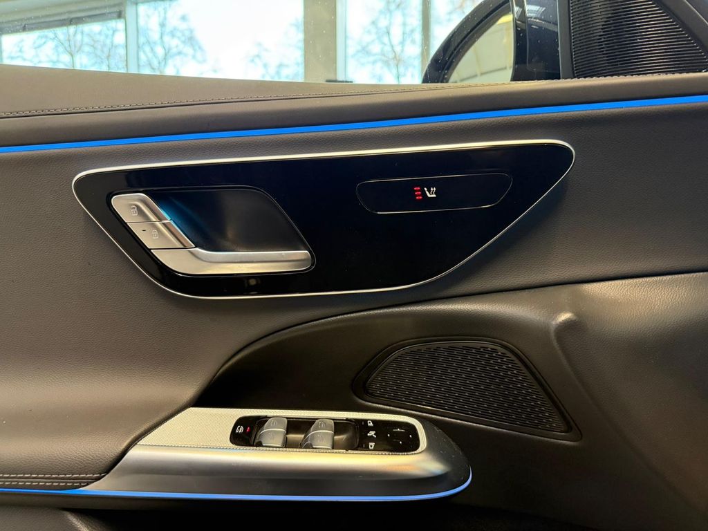 Mercedes-Benz E 300 2024