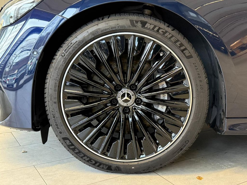 Mercedes-Benz E 300 2024