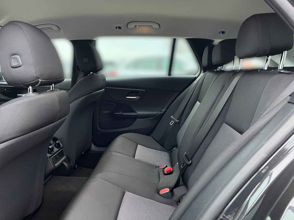 Mercedes-Benz C 200 2023