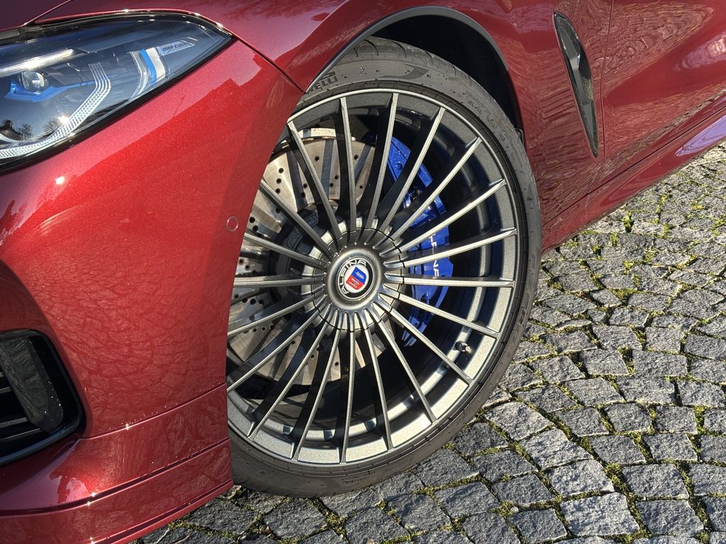 ALPINA B8 2025