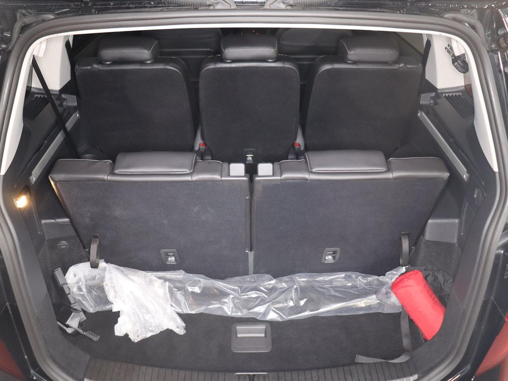 Volkswagen Touran 2025